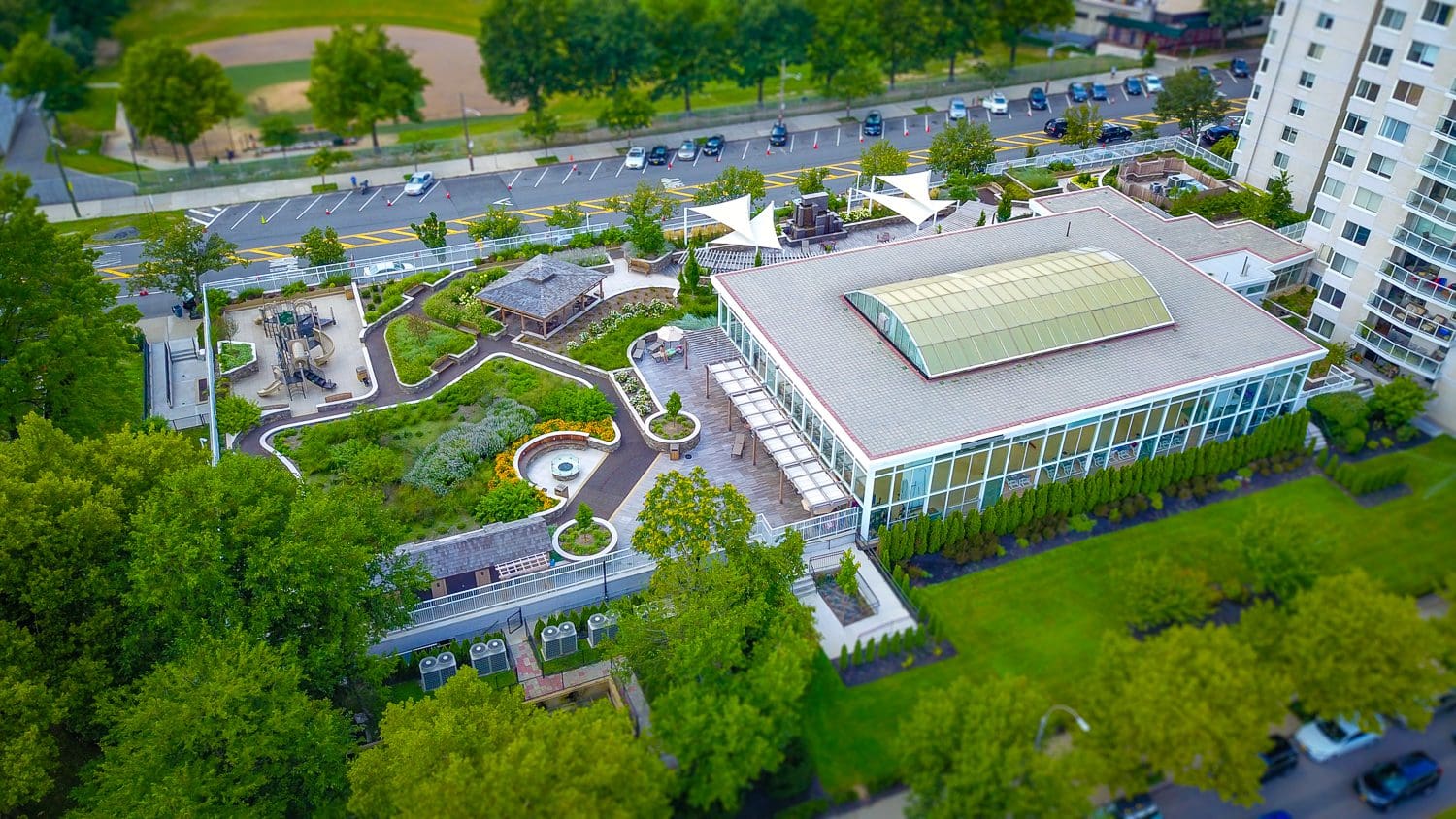 riverdale plaza green roof overview